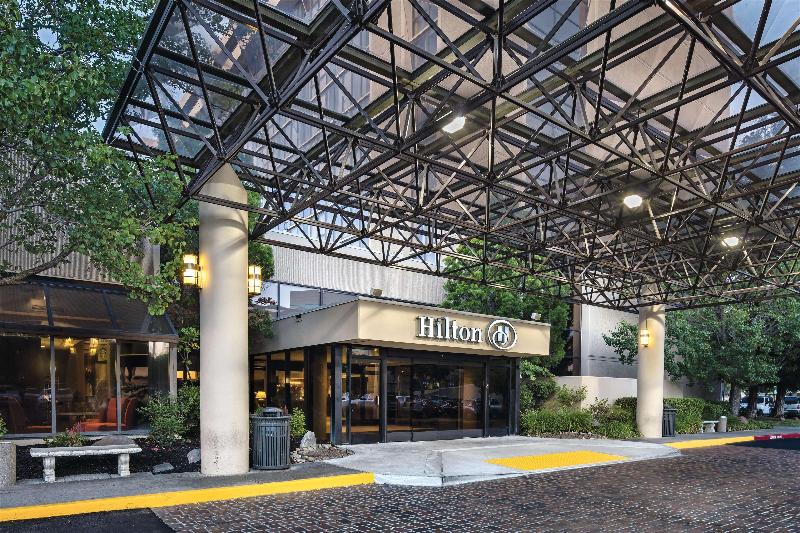 فندق Hilton Sacramento Arden West