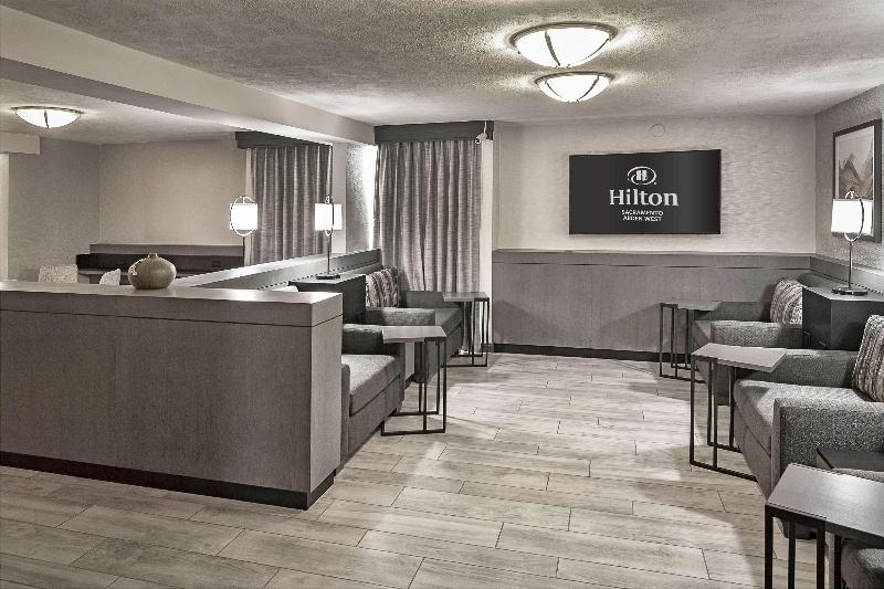 فندق Hilton Sacramento Arden West