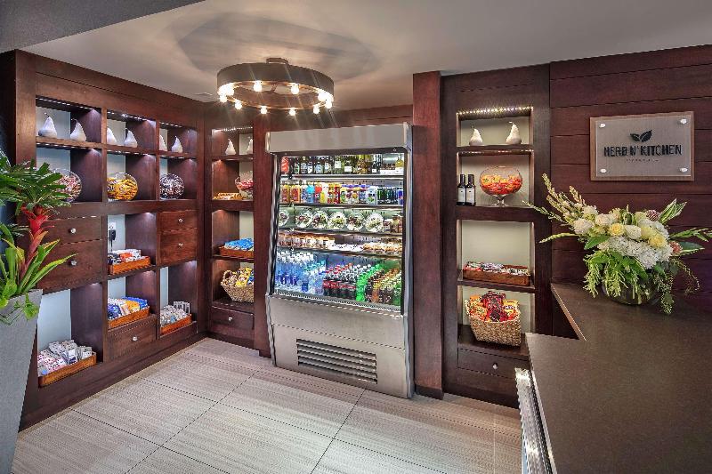 فندق Hilton Sacramento Arden West