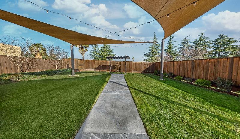 فندق Hilton Sacramento Arden West