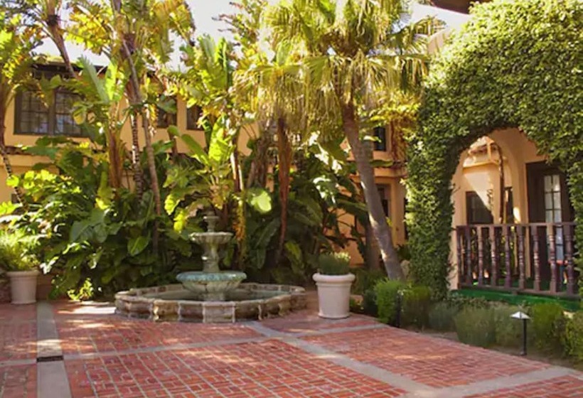 فندق Historic Santa Maria Inn