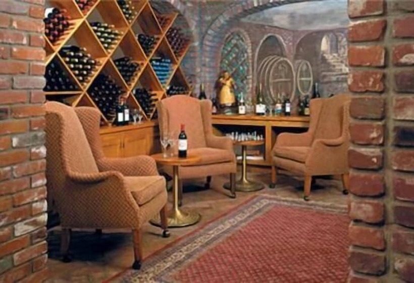 בית מלון כפרי Historic Santa Maria Inn