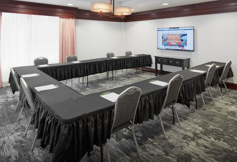 فندق Holiday Inn Asheville   Biltmore West, An Ihg