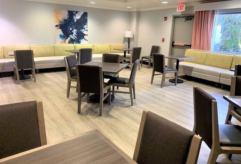 فندق Holiday Inn Asheville   Biltmore West, An Ihg