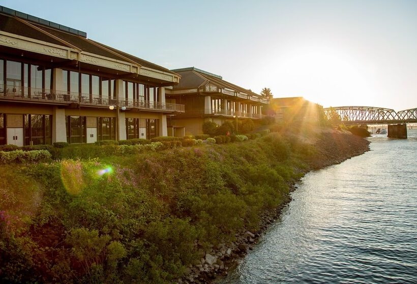 هتل Holiday Inn Portland   Columbia Riverfront, An Ihg
