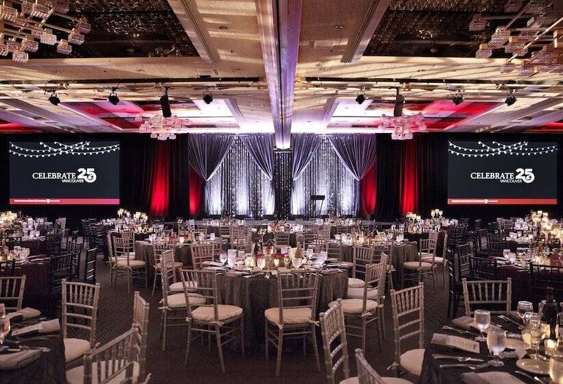 هتل Holiday Inn Portland   Columbia Riverfront, An Ihg