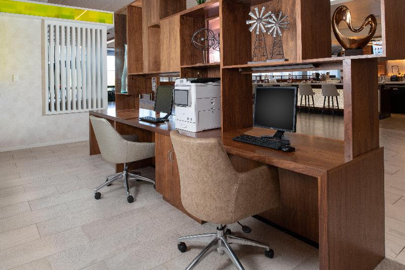 هتل Holiday Inn Portland   Columbia Riverfront, An Ihg