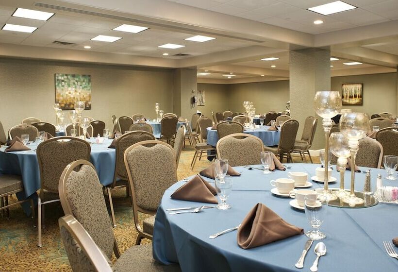 هتل Holiday Inn Rock Island Quad Cities, An Ihg