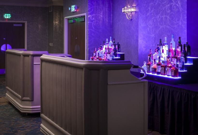 酒店 Holiday Inn Rock Island Quad Cities, An Ihg