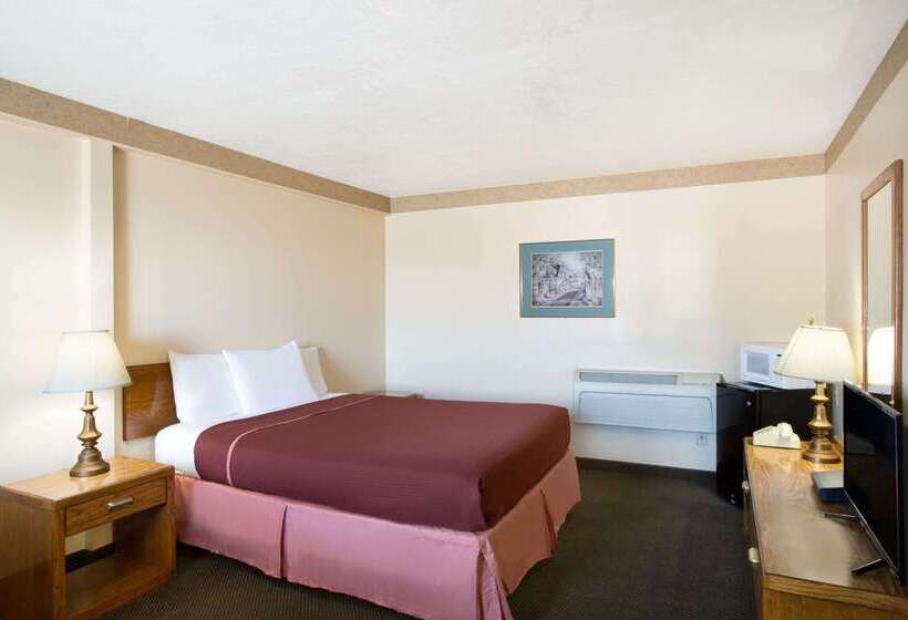 בית מלון כפרי Howard Johnson By Wyndham Brigham City