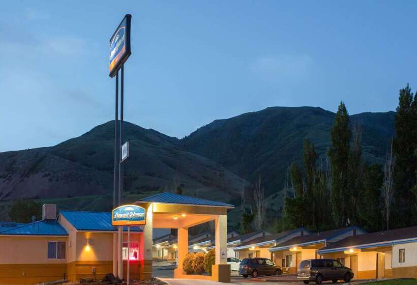 فندق Howard Johnson By Wyndham Brigham City