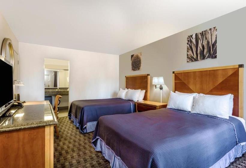 호텔 Howard Johnson By Wyndham Scottsdale Old Town