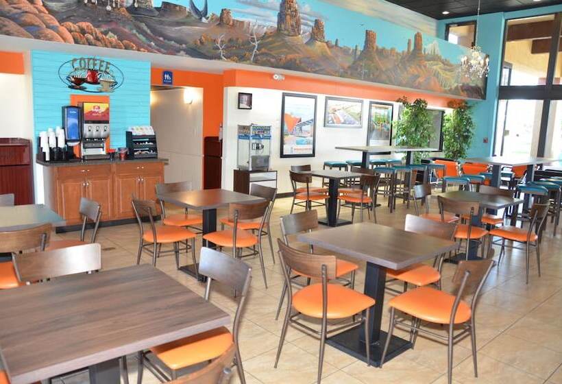 فندق Howard Johnson By Wyndham Yuma