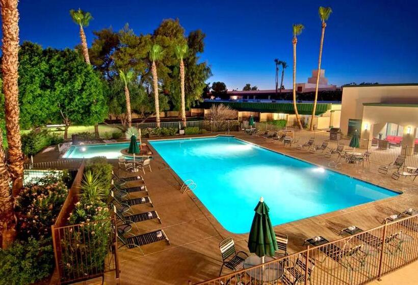 Отель Independence 47