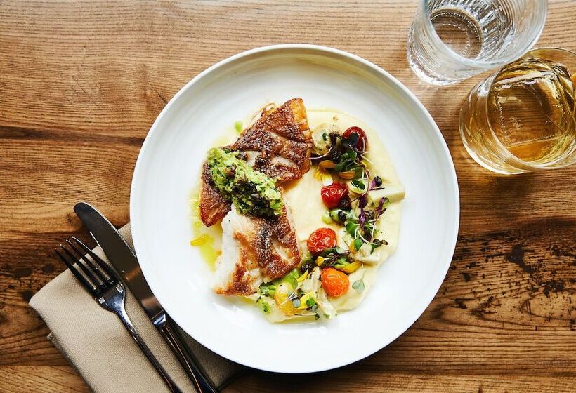 Kimpton Riverplace Hotel, An Ihg