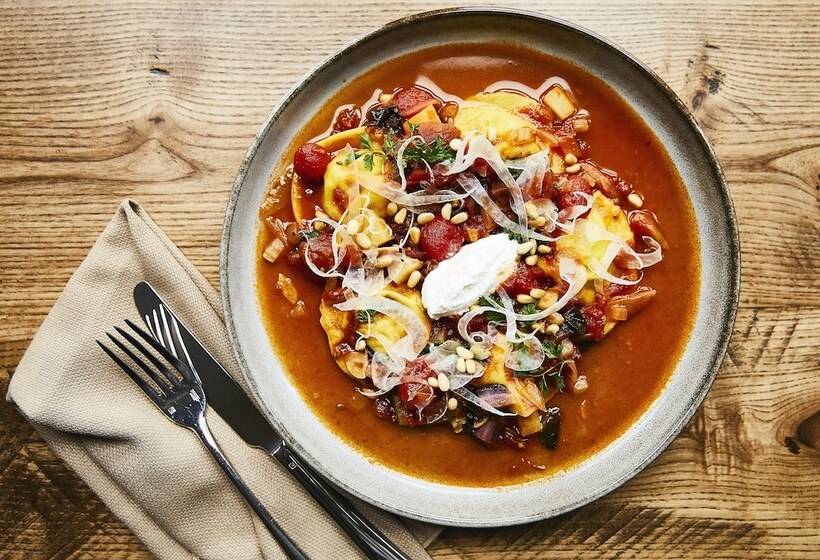 Kimpton Riverplace Hotel, An Ihg