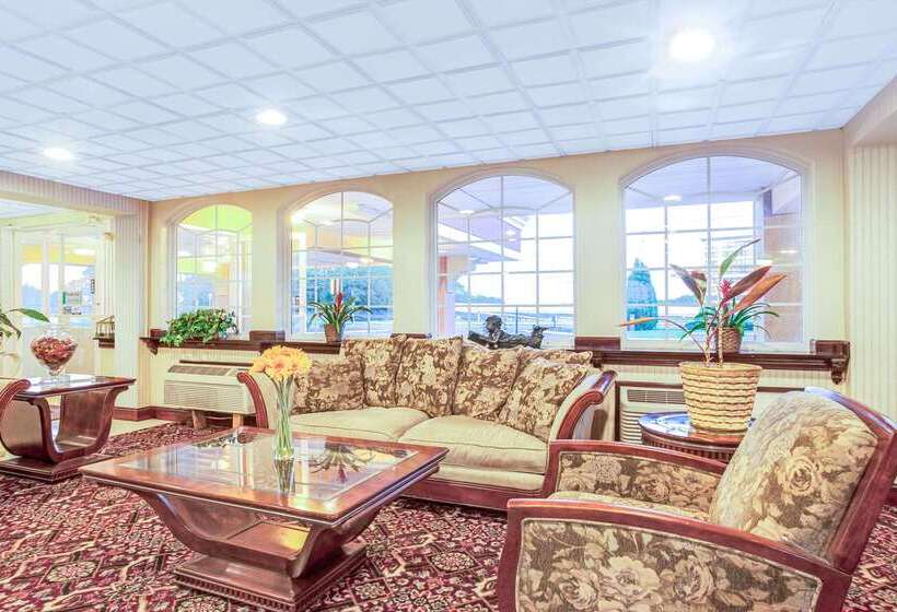 فندق Knights Inn Mount Laurel