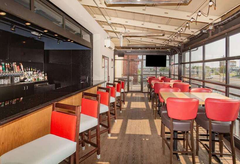 فندق La Quinta By Wyndham Joplin