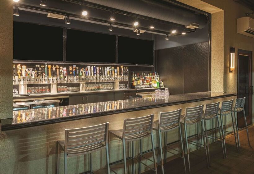 فندق La Quinta By Wyndham Joplin