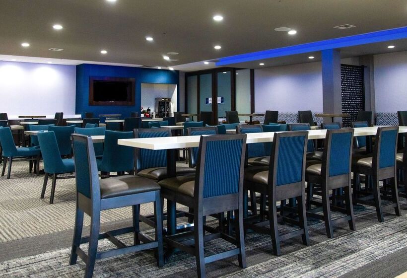 فندق La Quinta By Wyndham Joplin