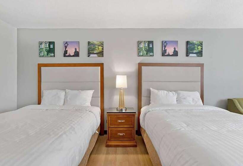 فندق Days Inn By Wyndham Erie