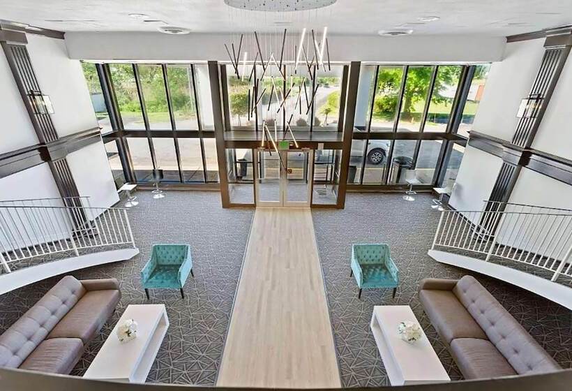 فندق Days Inn By Wyndham Erie