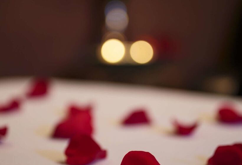 Maverick Hotel And Casino By Red Lion Hotels
