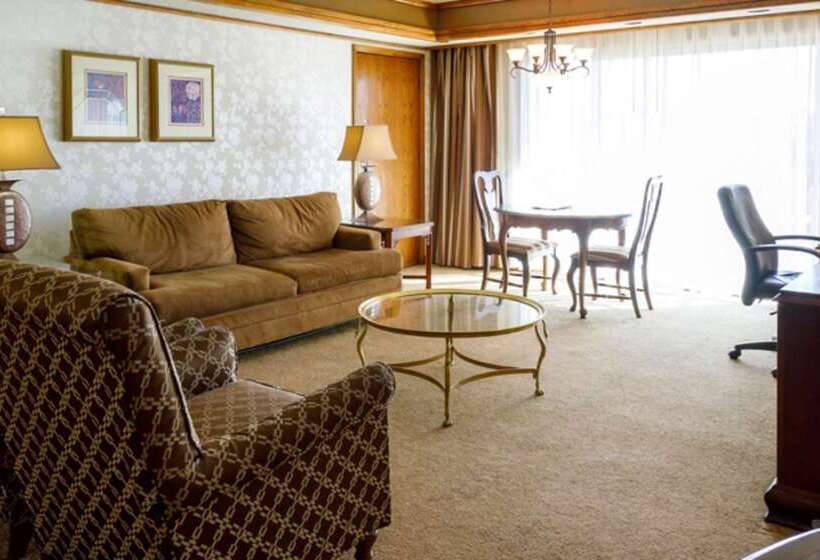 Maverick Hotel And Casino By Red Lion Hotels