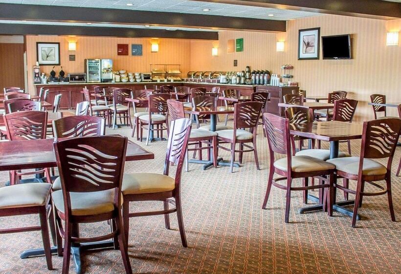 酒店 Norwood Inn & Suites North Conference Center