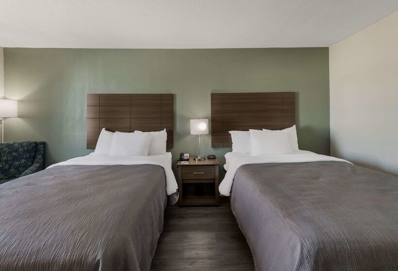 호텔 Quality Inn Airport