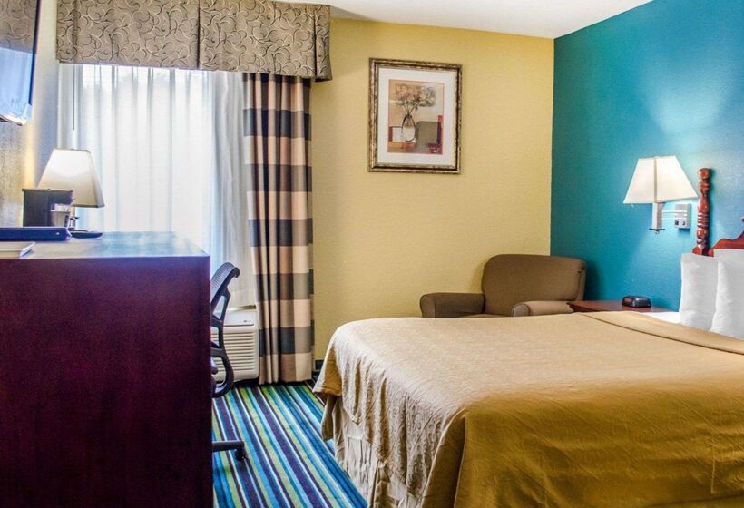 فندق Quality Inn & Suites Medina   Akron West