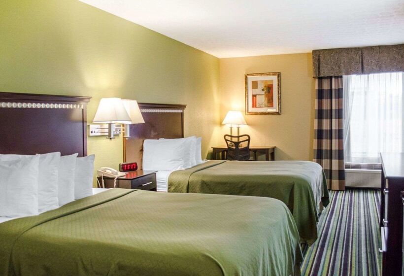 فندق Quality Inn & Suites Medina   Akron West