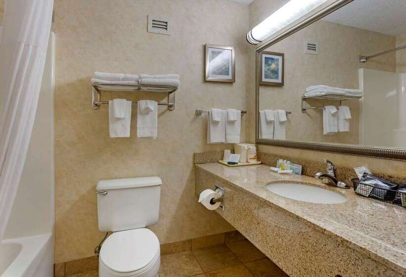 هتل Quality Inn Harrison North