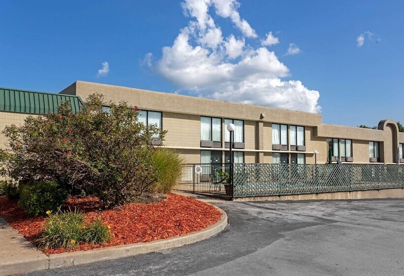 هتل Quality Inn Harrison North