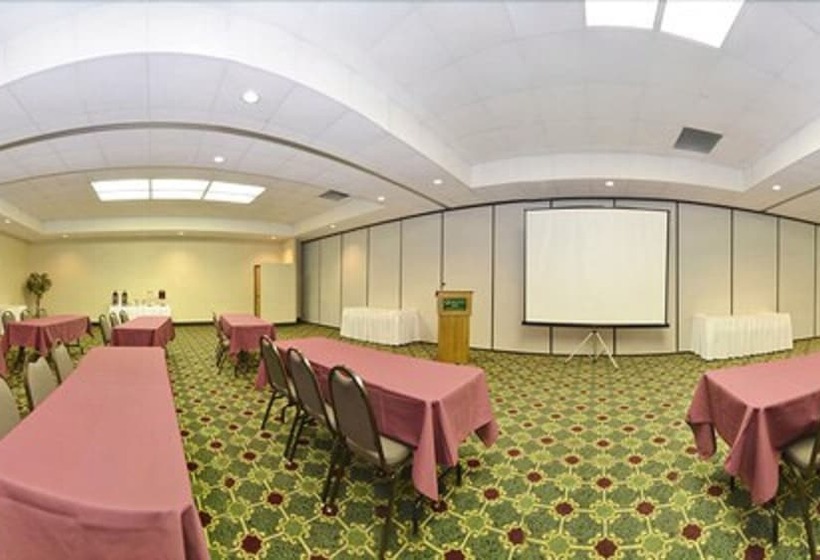 هتل Quality Inn Harrison North