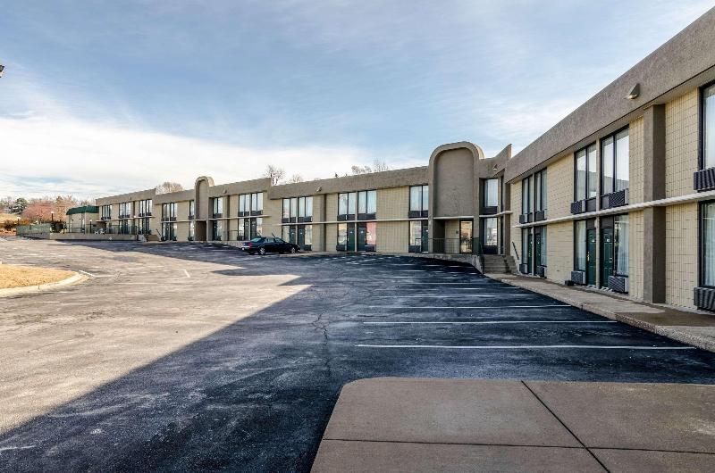 هتل Quality Inn Harrison North