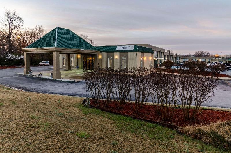 هتل Quality Inn Harrison North