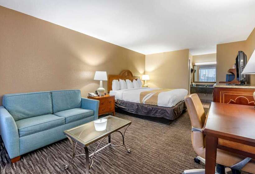 Отель Quality Inn Kennedy Space Center