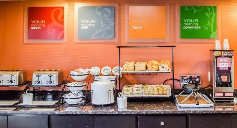 Отель Quality Inn Harrisburg Downtown Riverfront