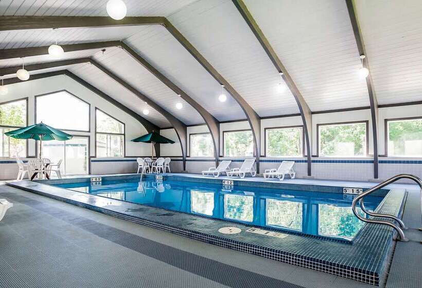 酒店 Quality Inn & Suites Des Moines   Merle Hay Road