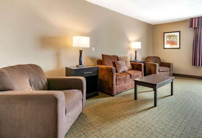 فندق Quality Inn & Suites Escanaba North