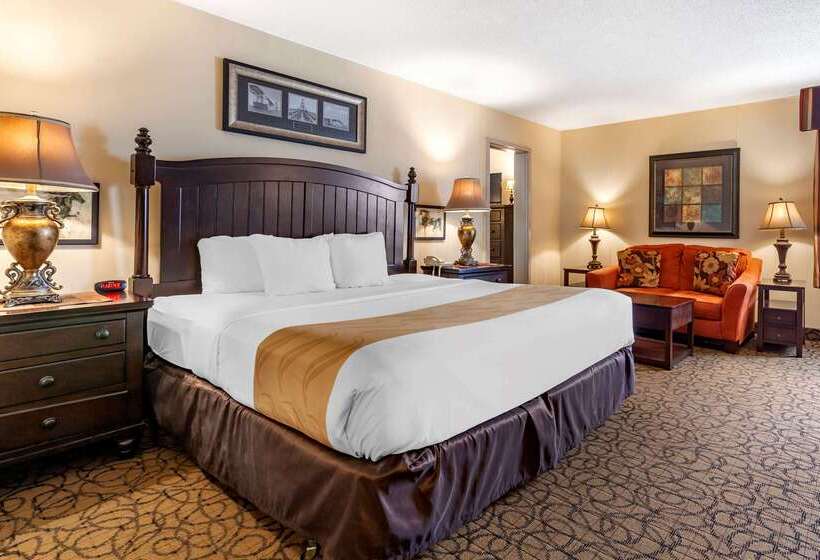 فندق Quality Inn & Suites Escanaba North