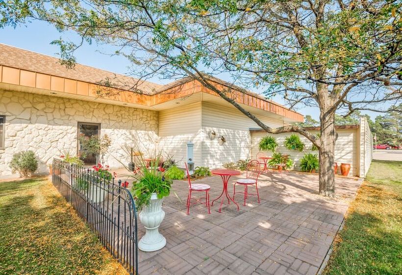 فندق Quality Inn & Suites Escanaba North