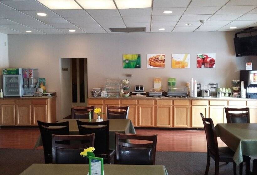 فندق Quality Inn & Suites Escanaba North