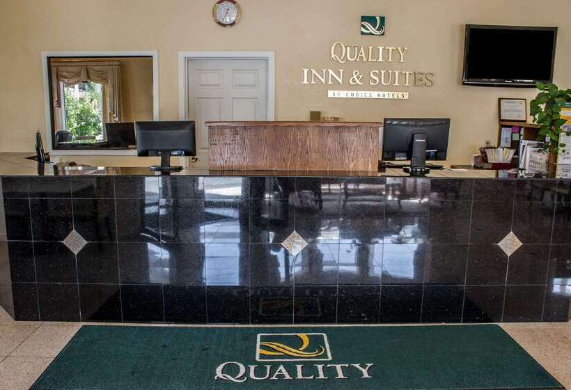 בית מלון כפרי Quality Inn & Suites Fife Seattle