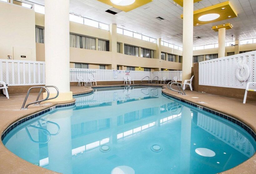 ホテル Quality Inn & Suites  Greensborohigh Point