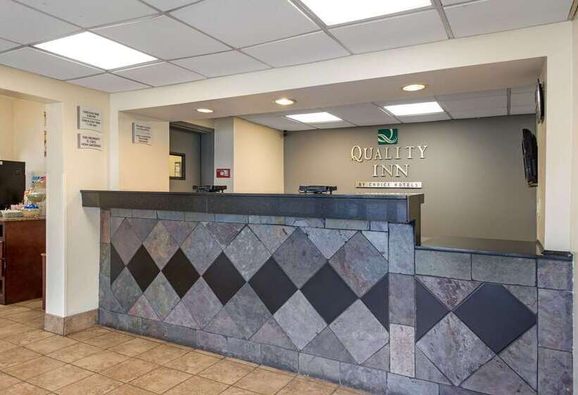 هتل Quality Inn & Suites Lafayette I65