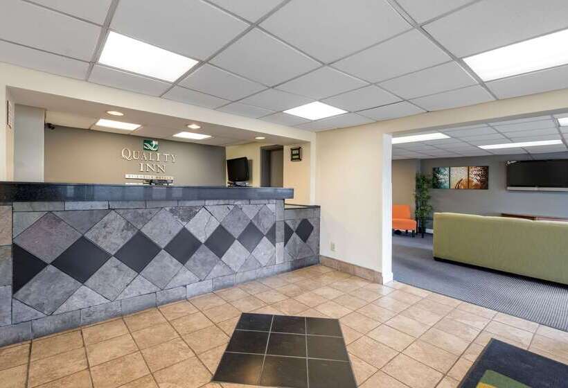 هتل Quality Inn & Suites Lafayette I65