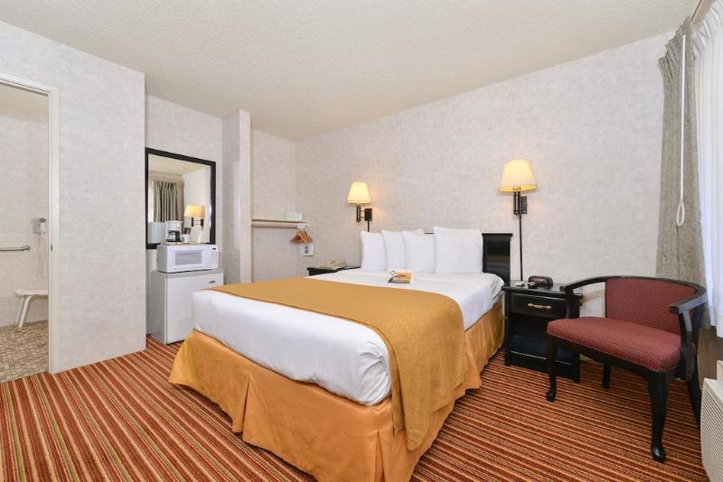 فندق Quality Inn & Suites San Diego East County 