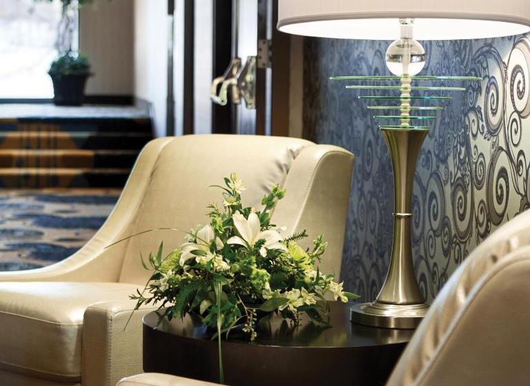 Radisson Hotel Bismarck